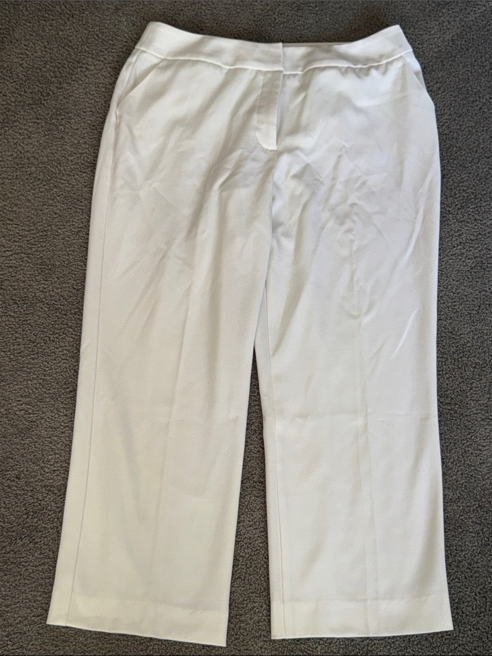Investments White Dress Pants Front Slash Pockets Straight Leg. Size 12 Petite S